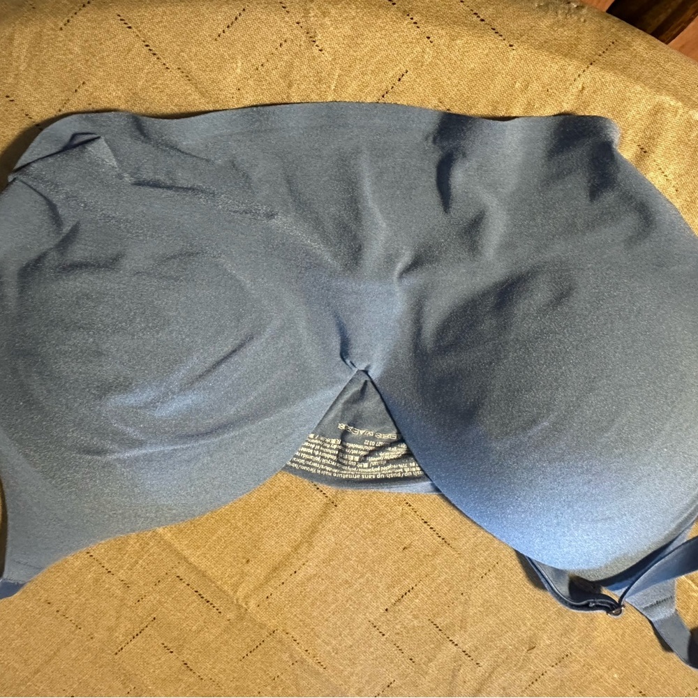 PINK Victoria's Secret Blue Bra